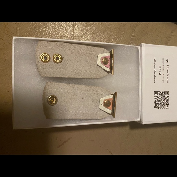 Beautiful handmade Watchband for Apple Watch - Picture 2 of 2